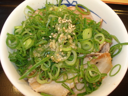 matsuya-negitappuri-negishio-butakarubidon7.jpg