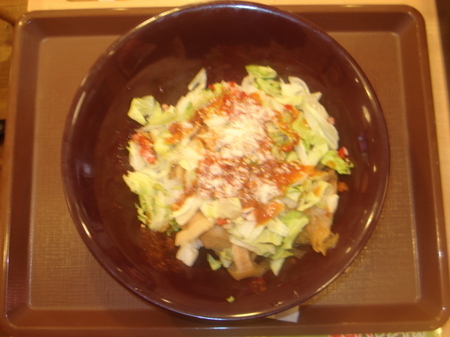 sukiya-spicy-tomato-lettuce-tondon05.jpg